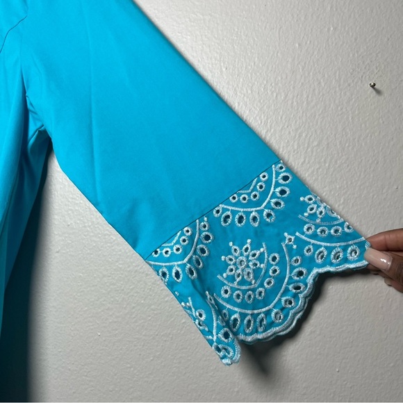 NEW Bob Mackie Women‎ Top XS Blue White Embroidered Prairie Boho Preppy Summer - Picture 7 of 10